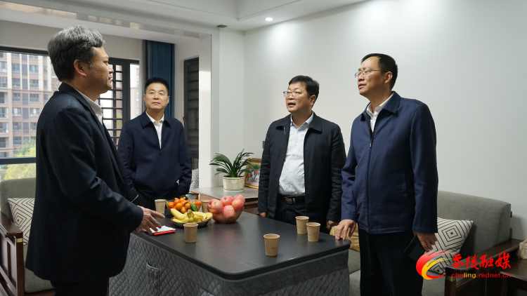 杨红兵带队开展春节前走访慰问