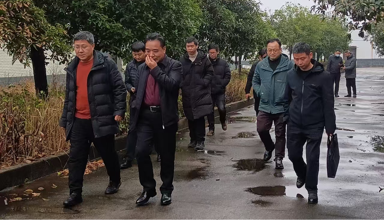 联星街道：深入基层访企业，精准服务促发展