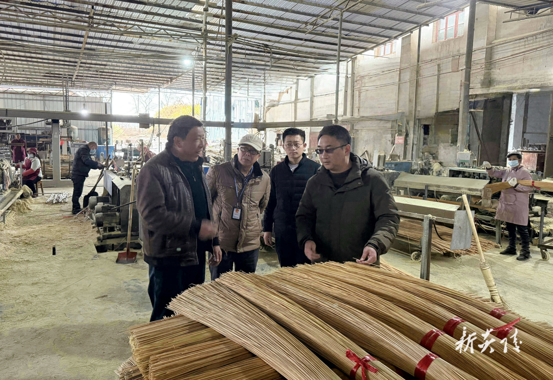 霞阳镇：上好安全“第一课” 助力企业“开门红”