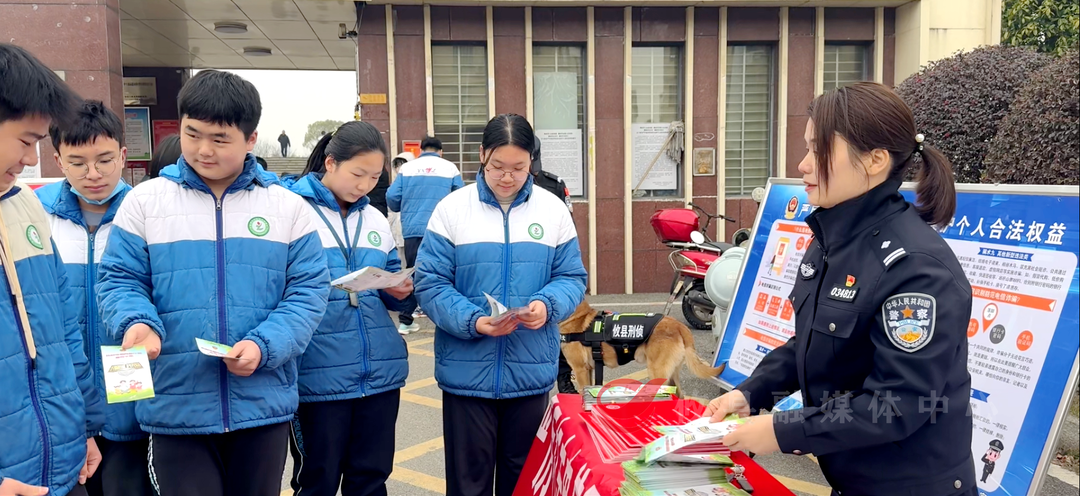 开学第一天：攸县开展反诈宣传进校园 护航青春伴成长