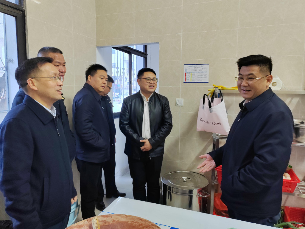 付访华督查春运安全生产工作