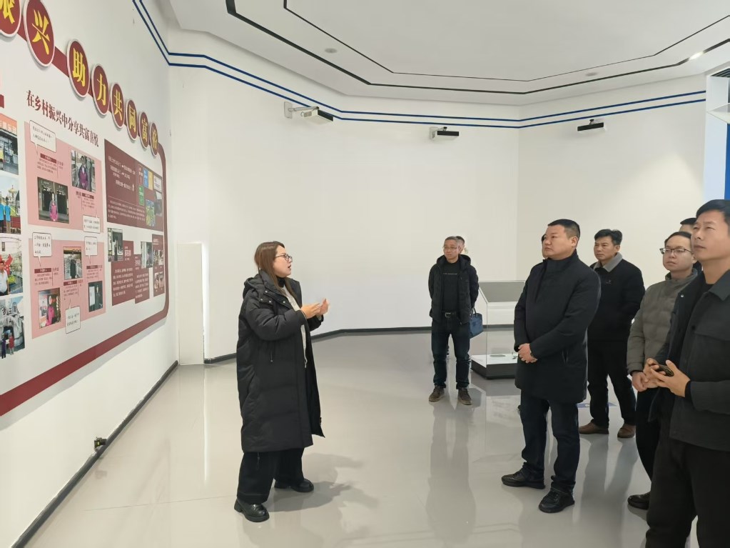 学习先进经验 深化产业合作——古岳峰镇党委书记率队赴浙江开展招商考察
