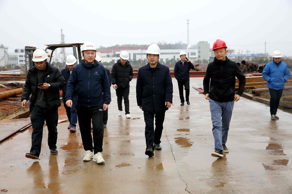 李鹏程深入园区调研民营企业时强调 用心做好服务 为民营企业发展创造一流环境