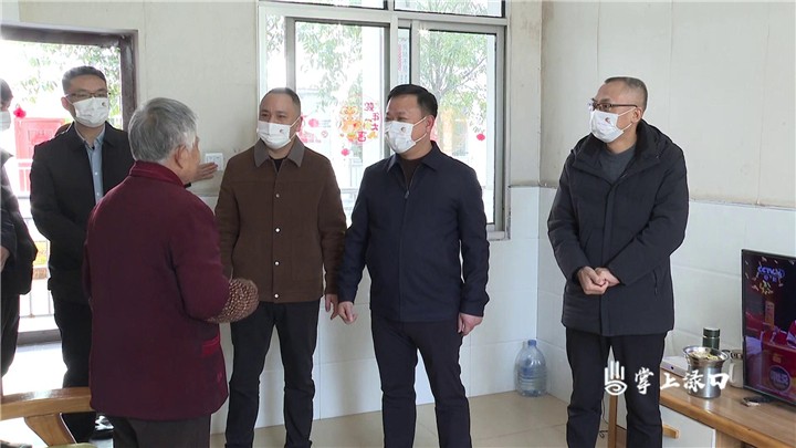 李晓彤春节前检查重点工作 确保人民群众安全祥和过年