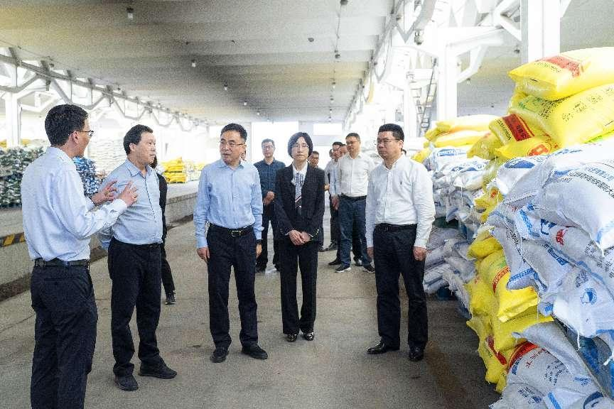 副省长王俊寿到株洲市调研供销社工作