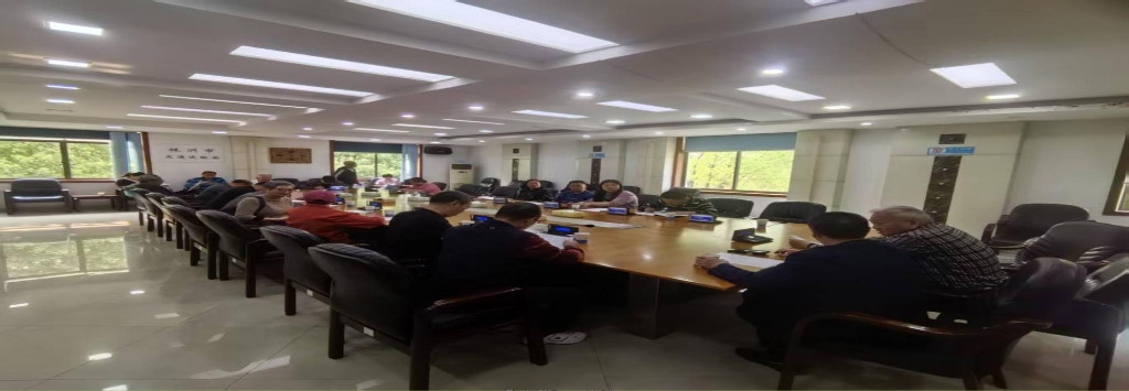 株洲市交通运输局离退休干部第一党支部召开党员大会