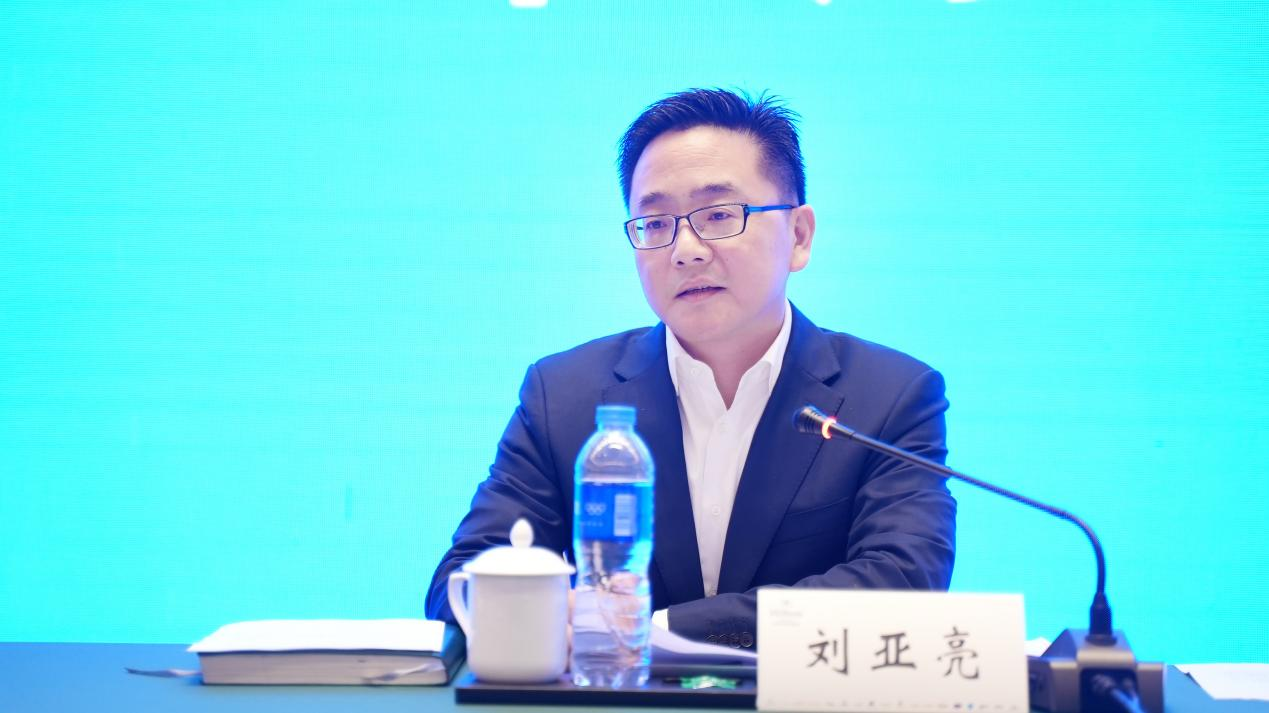 株洲市委常委、副市长刘亚亮参加2025年全市统计调查工作会议