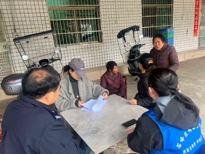 井龙街道：入户走访，为特殊群体送上温暖关怀
