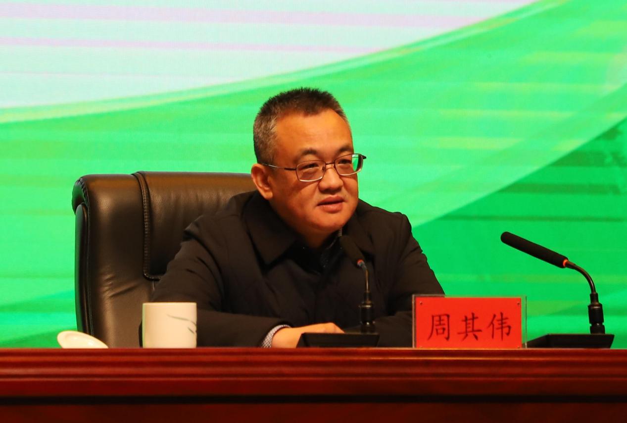 周其伟在市委党校宣讲习近平生态文明思想