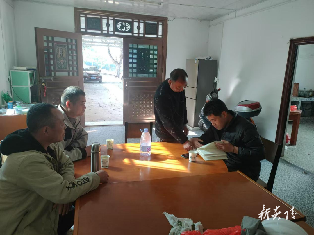 下村乡：人大代表展担当 护林防火筑屏障