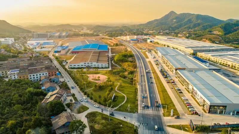 醴陵经开区：以绿色为底，绘就高质量发展新图景