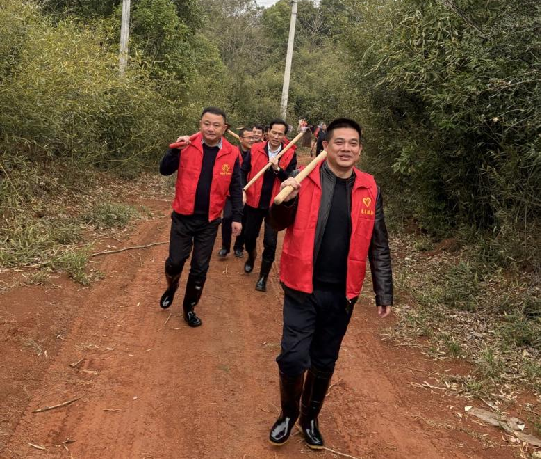 联星街道：植绿正当时，共赴春天“树”约