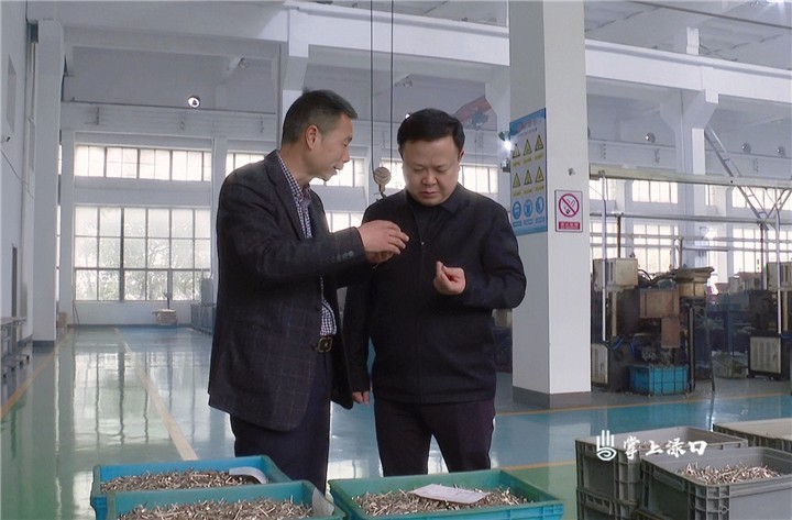 李晓彤调研一季度开竣工项目