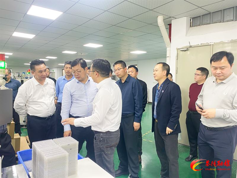 杨红兵带队赴广东省开展招商引资工作