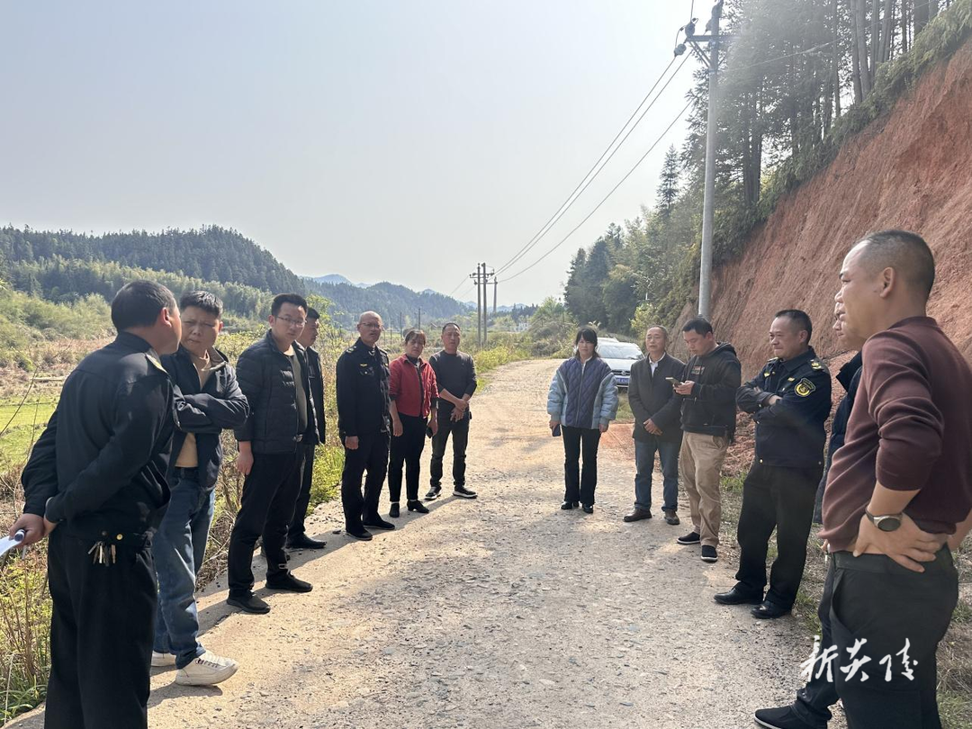 沔渡镇：人大代表以“督”促“办”助推项目落地惠民