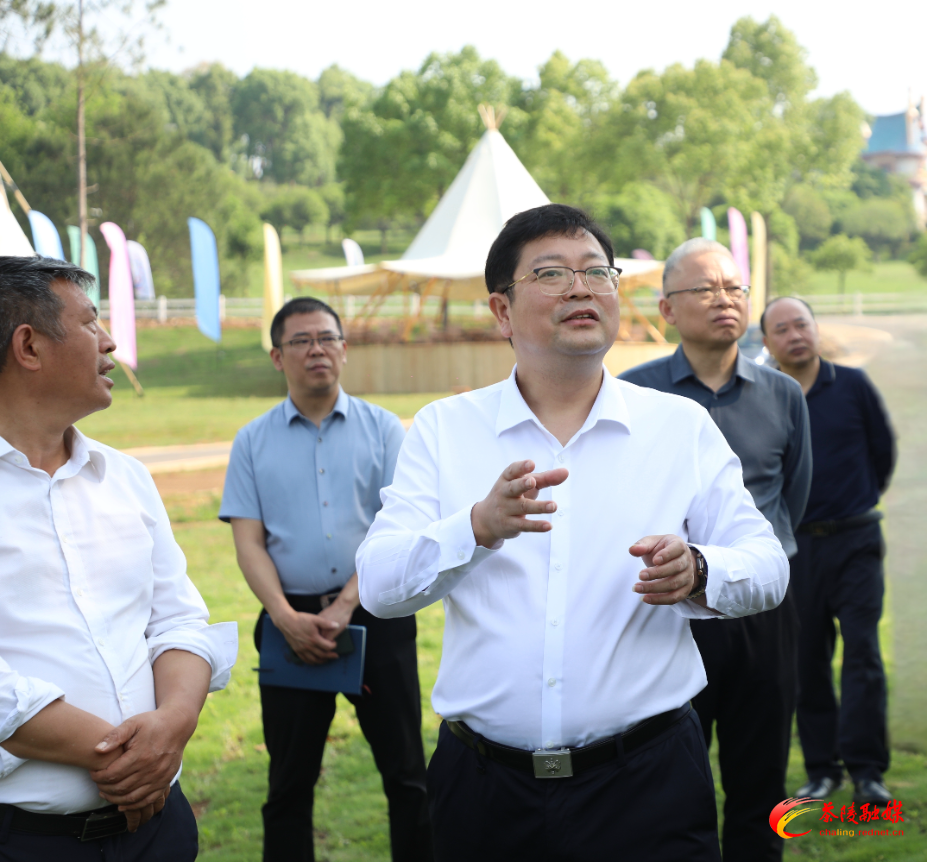 杨红兵督查“五一”节前景区安全生产工作