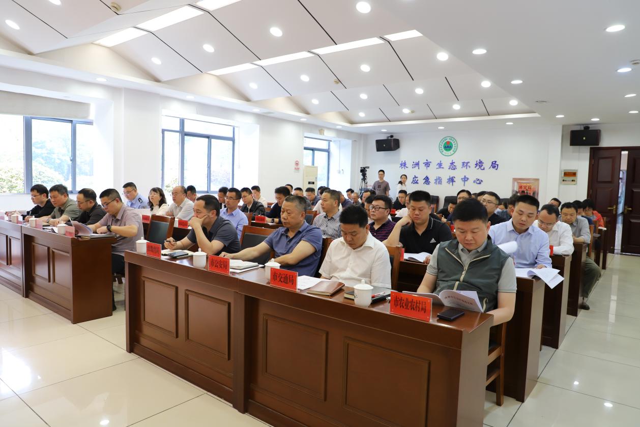 全力打赢大气污染防治翻身仗