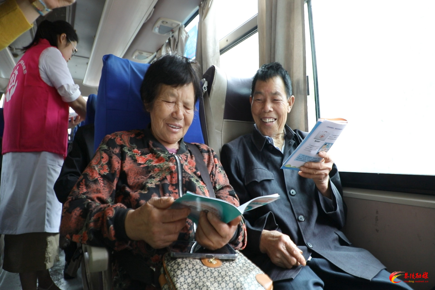 茶陵：健康专线开进“家门口” 65岁老人享免费体检