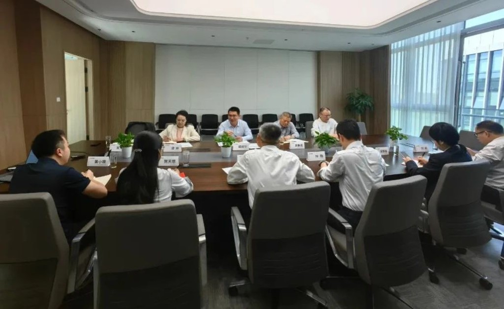 株洲市住建局走访服务在株企业