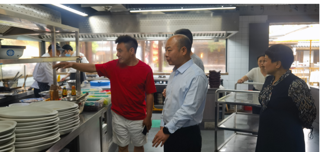 株洲市商务局“五一”期间开展安全生产专项检查 筑牢商务领域安全底线