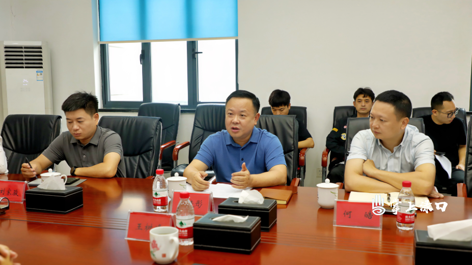 李晓彤调研重点企业时强调：政企同心共促产业转型 全力攻坚二季度目标