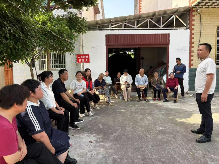 联星街道：开展防洪演练 筑牢安全防线