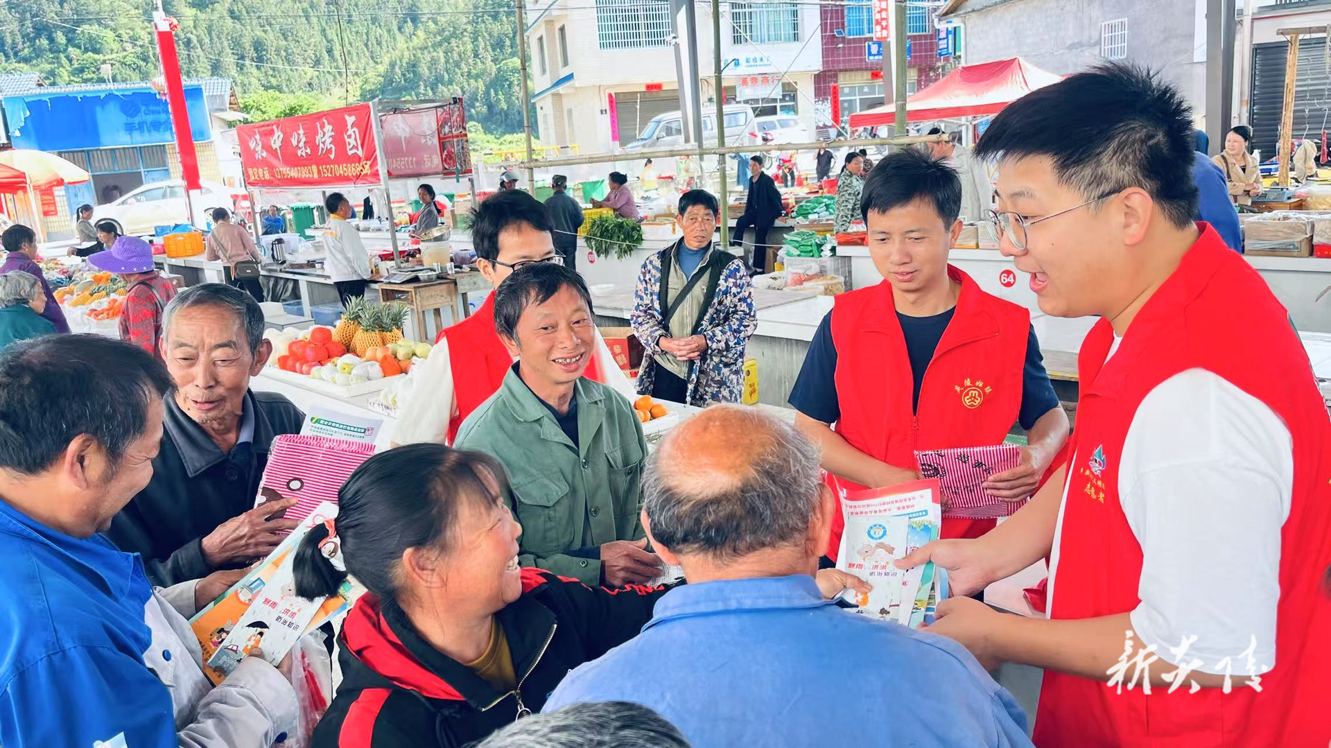 下村乡司法所开展民法典宣传 助力法治乡村建设