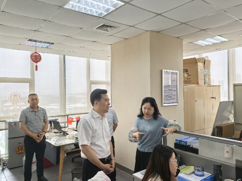 省发改委、省统计局联合调研组来我市开展规上服务业发展调研