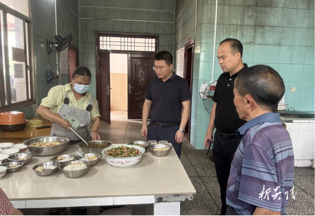 沔渡镇：护航养老“食事” 筑牢“舌尖安全”