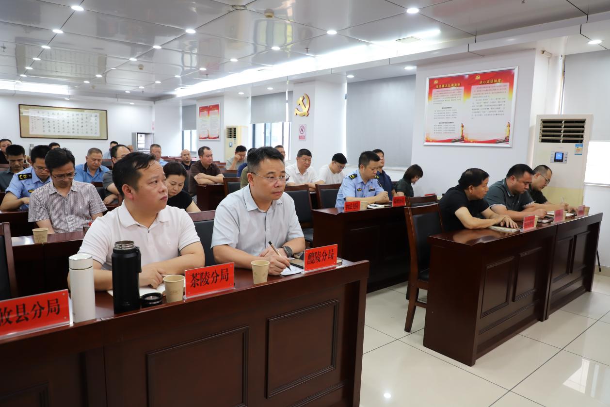株洲市召开生态环境部大气司调研工作复盘暨大气专项执法工作部署会