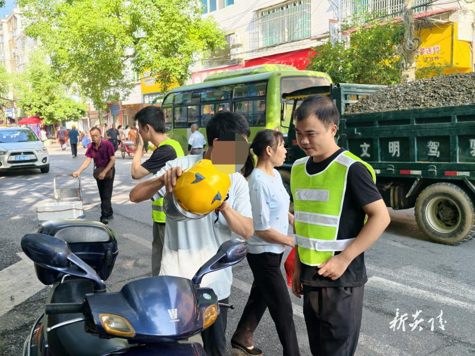 沔渡镇：幸“盔”有你 从“头”做起