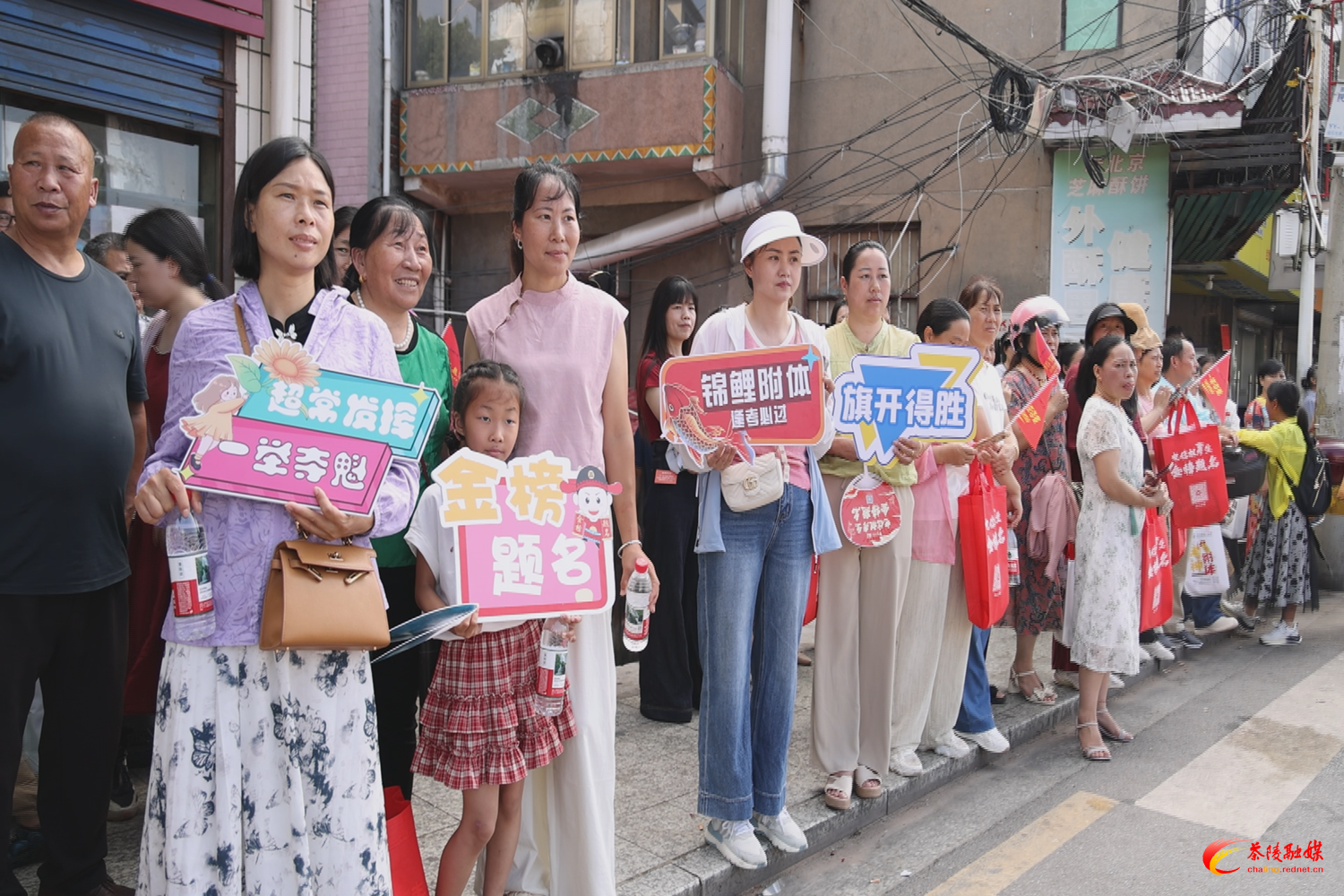 2025年高考开考茶陵县3695名高考学子考场逐梦