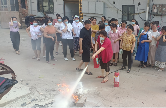 下东街道开展安全生产月系列活动