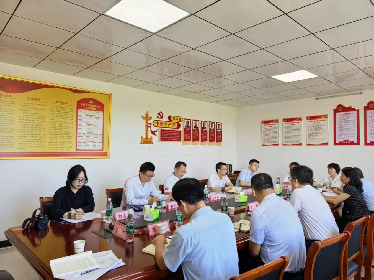 市政协主席聂方红到驻点帮扶村调研乡村振兴工作，市供销社主要领导参加