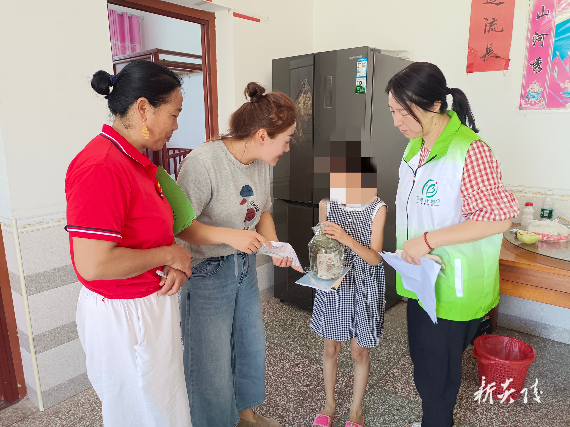 霞阳镇：走访留守儿童 筑牢防溺水“安全堤”