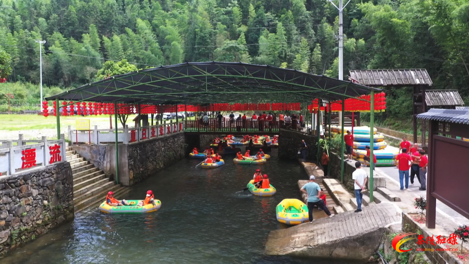 卧龙漂流：绿水青山间的“速度与激情”
