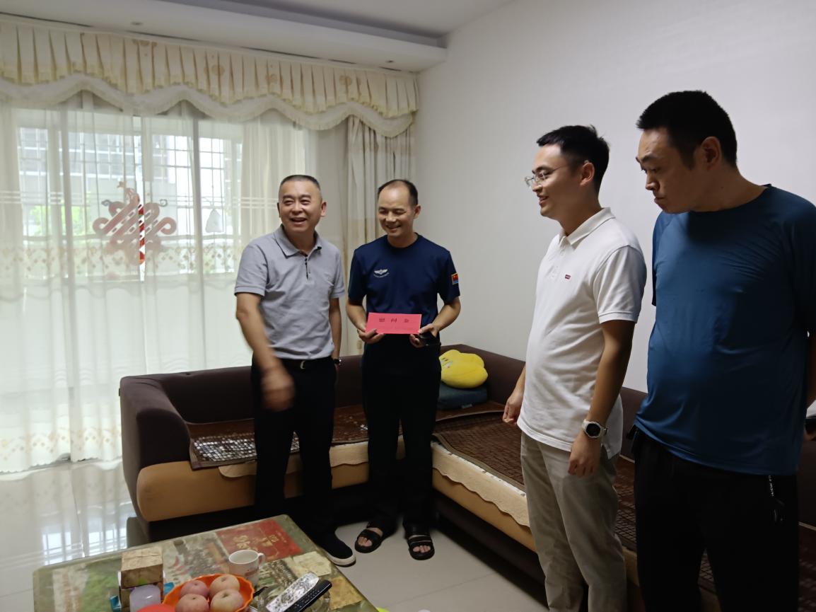 株洲市天元区开展"八一"走访慰问等双拥系列活动