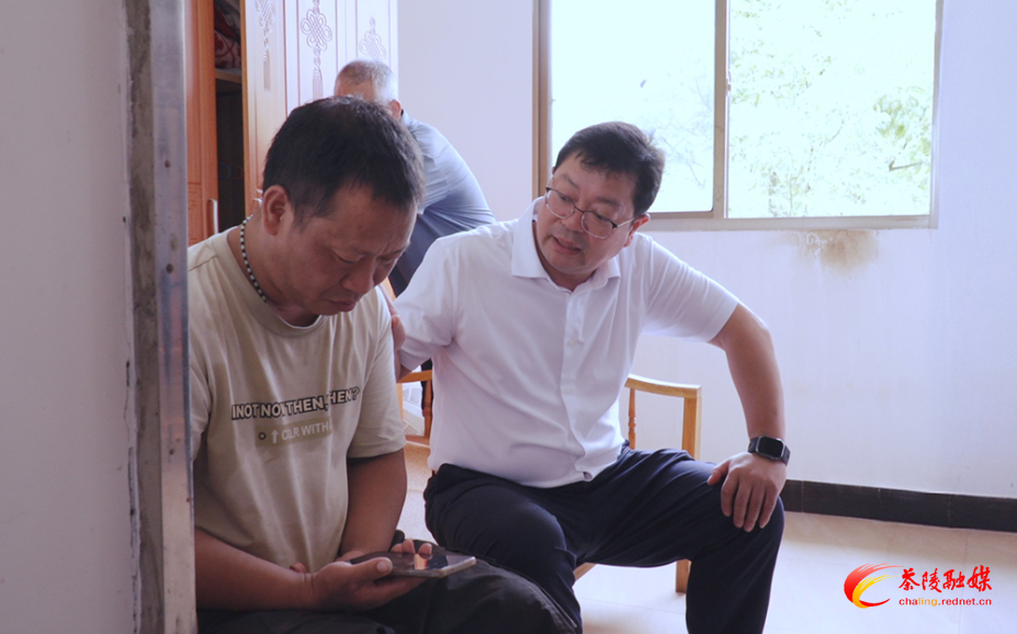 杨红兵督导巩固拓展脱贫攻坚成果同乡村振兴有效衔接工作