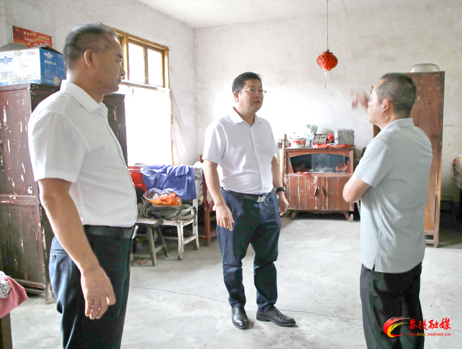 杨红兵督导巩固拓展脱贫攻坚成果同乡村振兴有效衔接工作