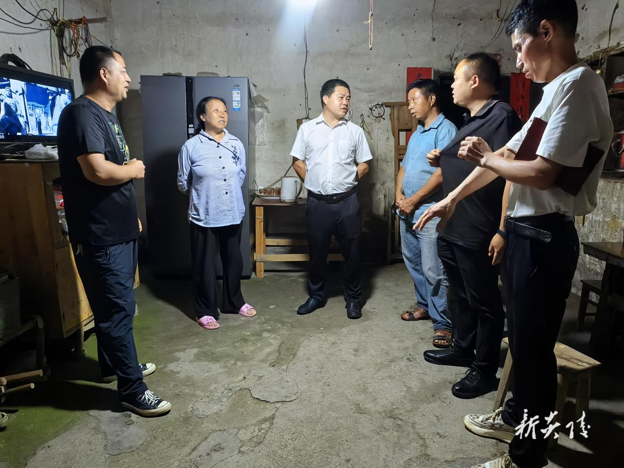 下村乡：“三力齐发”护航炎陵黄桃“甜蜜出山”