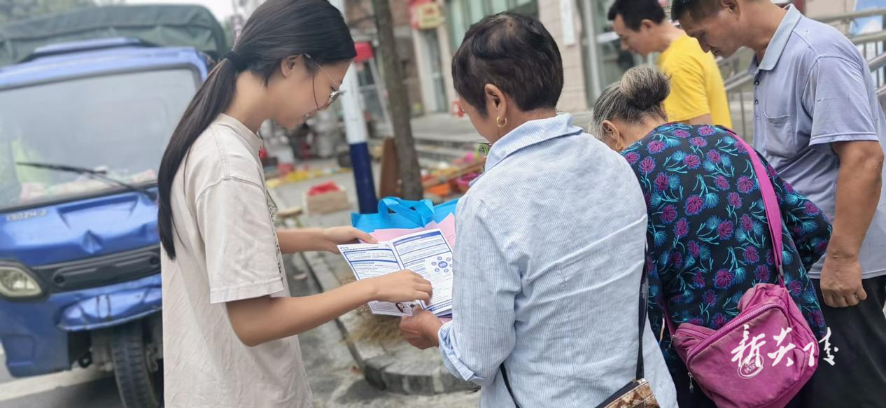 垄溪乡开展网络安全宣传周宣传活动