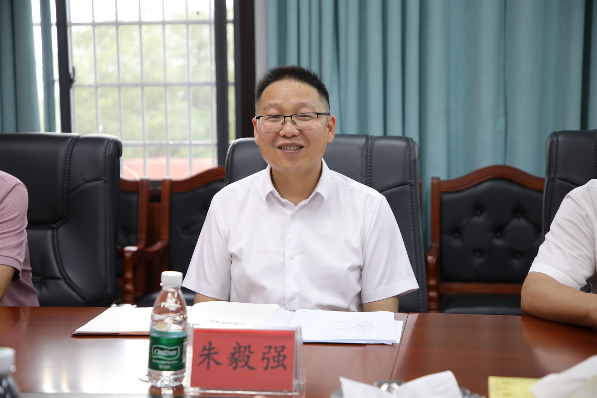 朱毅强到界首镇调研重点工作