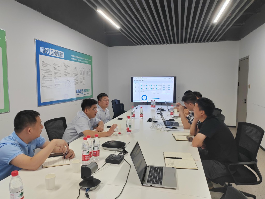 付访华调研智能网联汽车示范应用情况