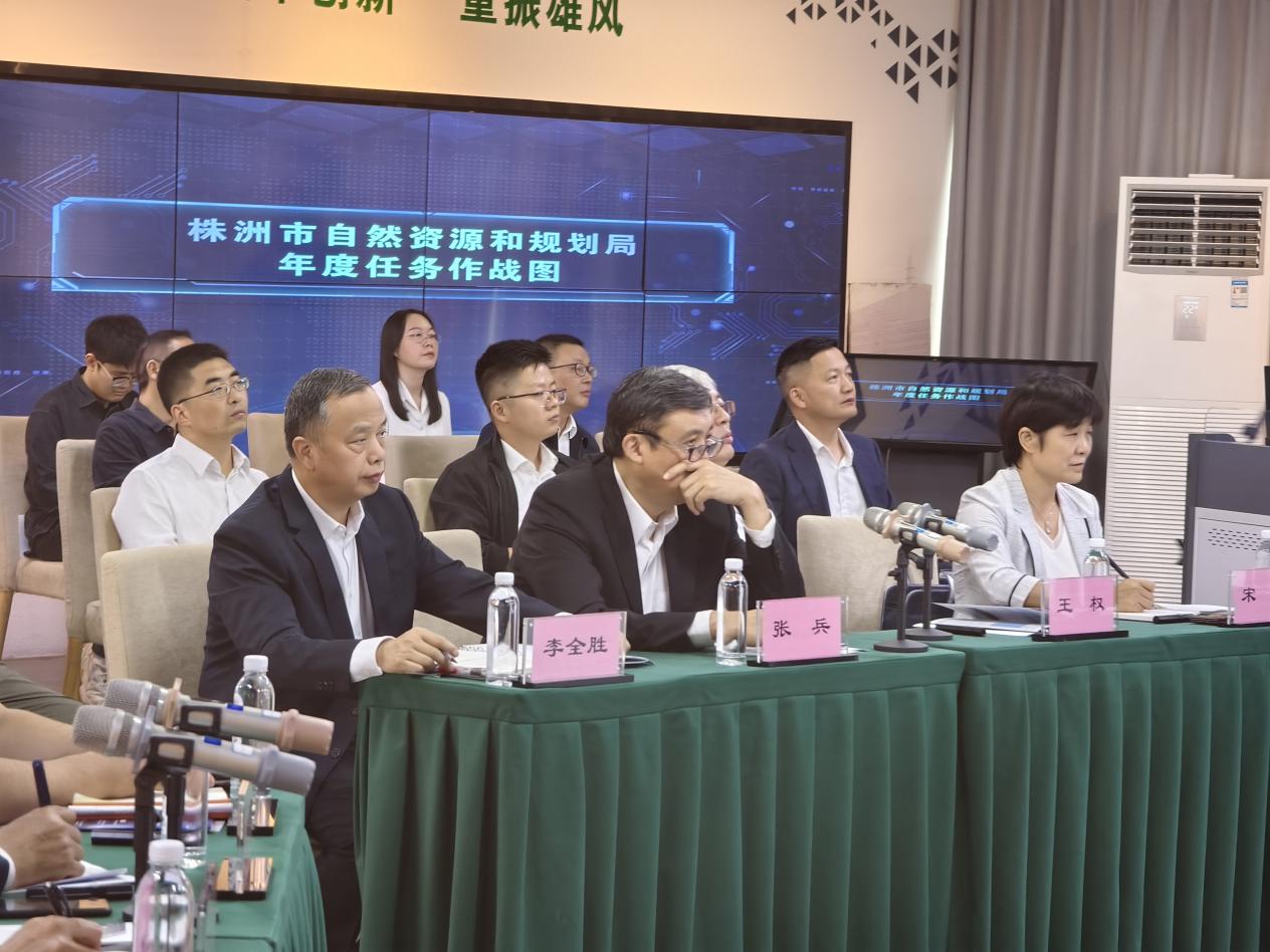 株洲时空数字基础底座建设获上级部门肯定 多位领导专家莅临调研指导