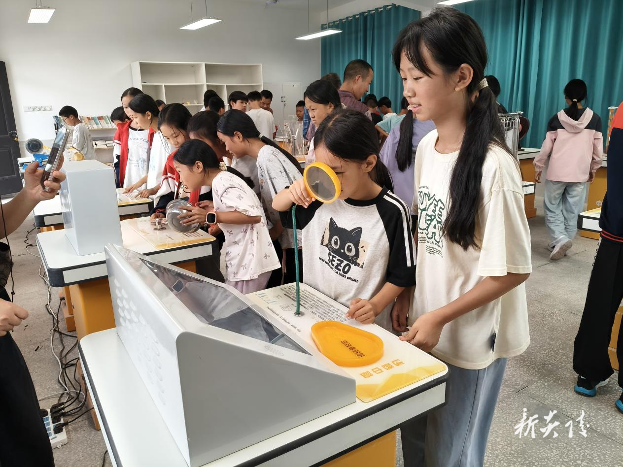 县科协：科普进校园 科学润童心