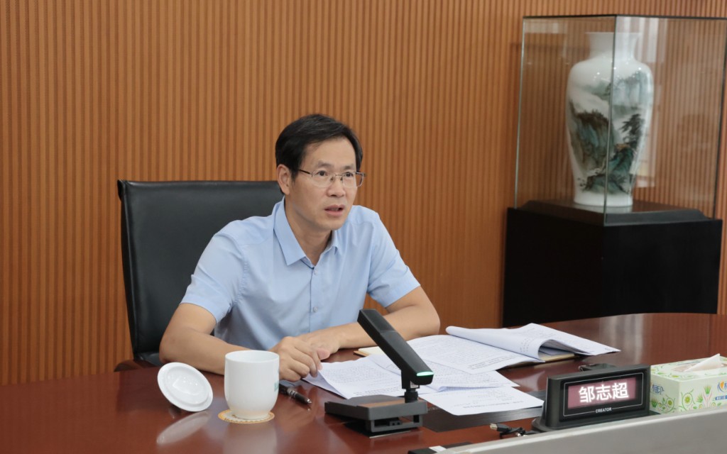 株洲经开区党工委召开会议