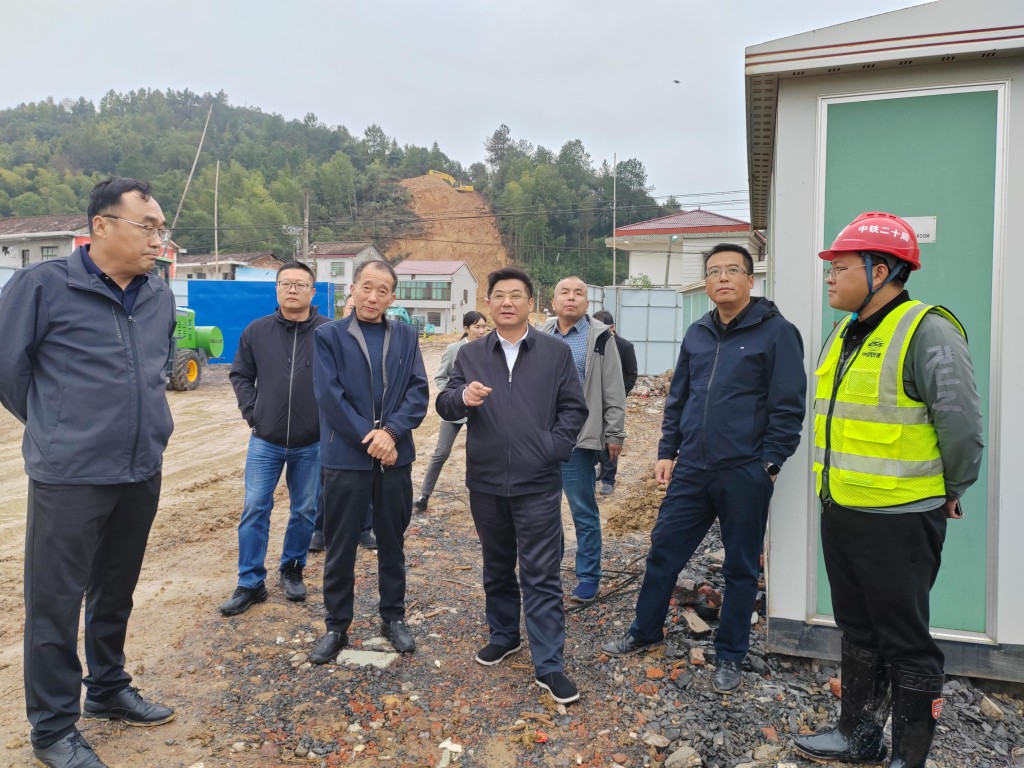 付访华调研京港澳高速长株扩容工程项目建设