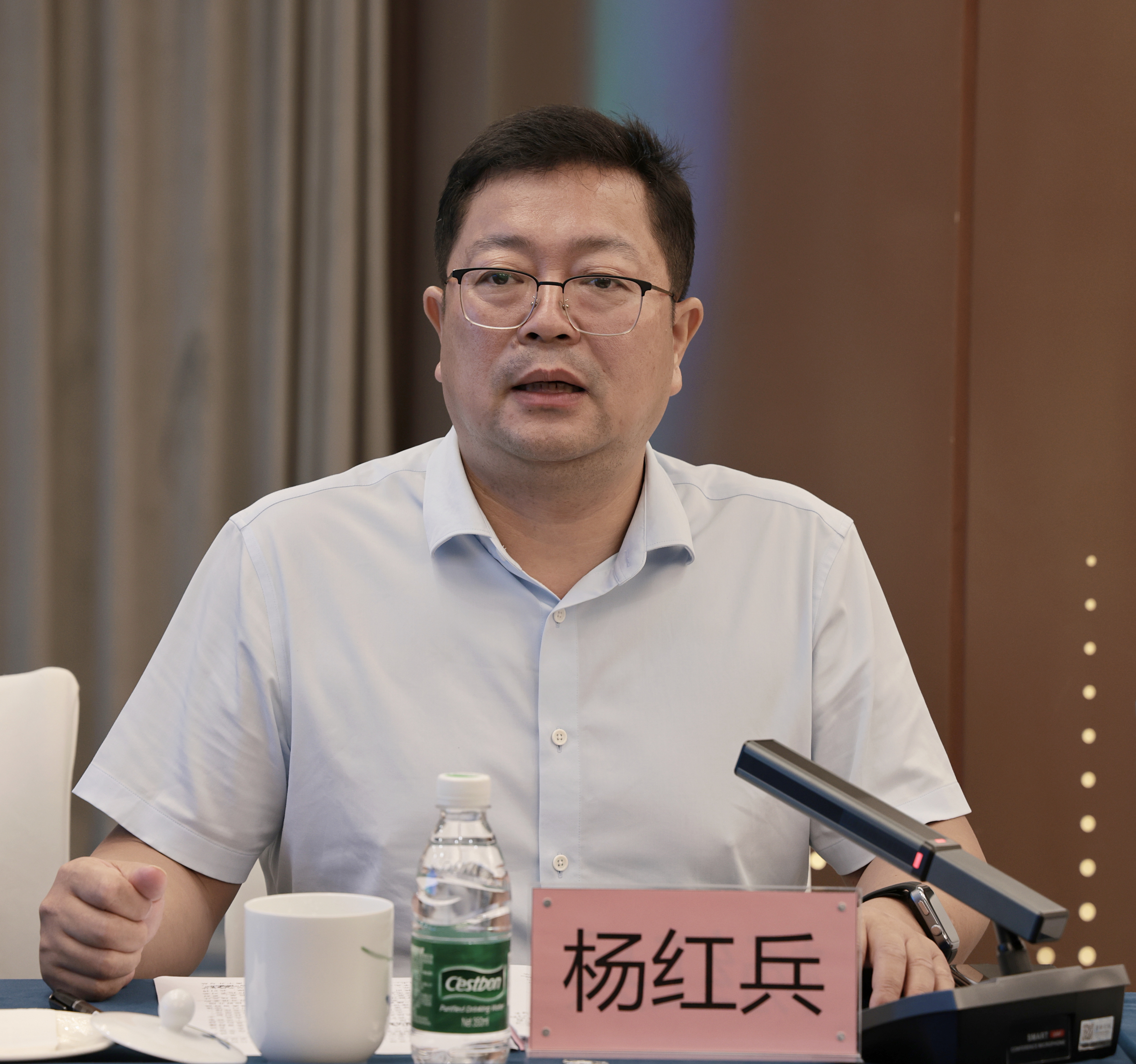 “校友回湘·共谋发展”招商座谈会召开