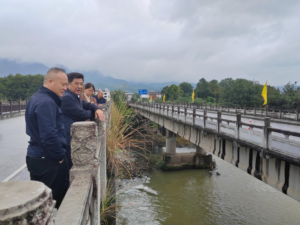 付访华督导炎帝神农文化交流大会交通运输保障工作