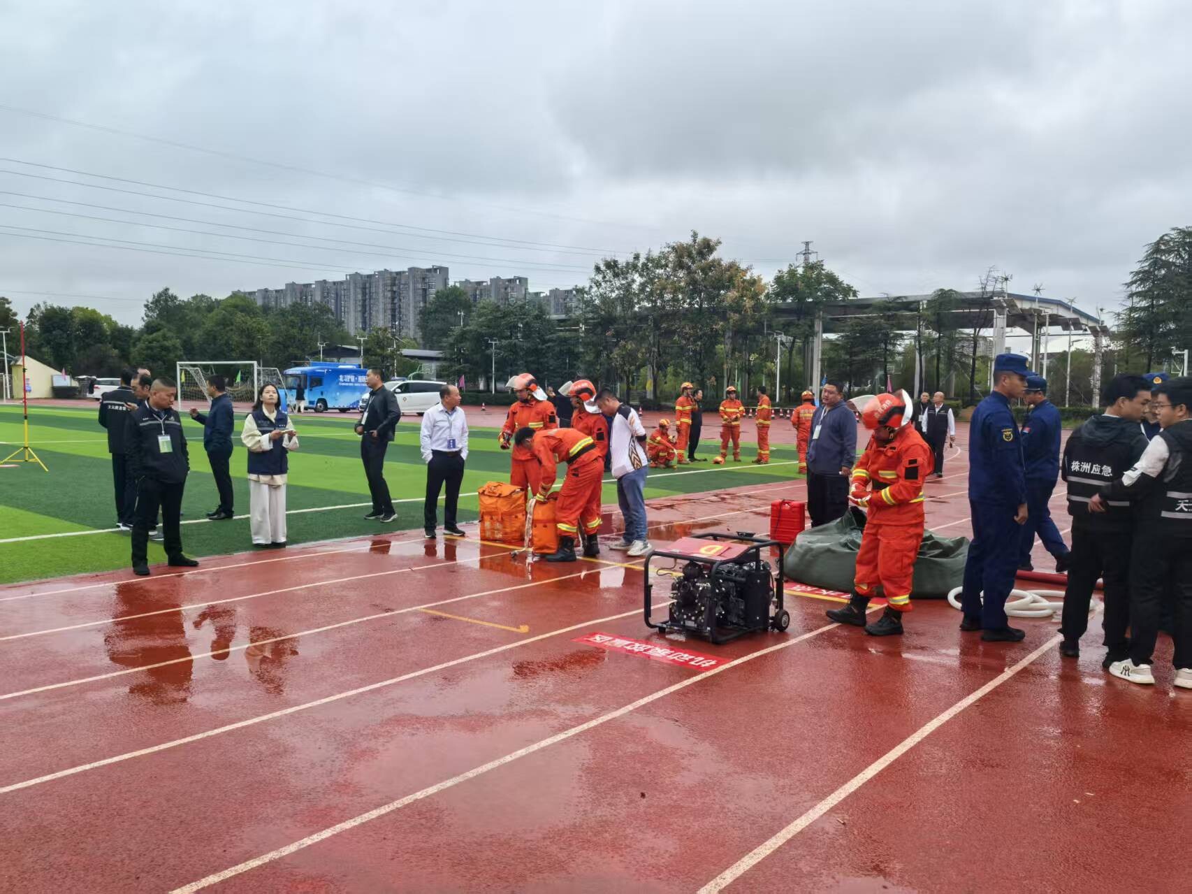 株洲市第三届乡镇应急能力比武竞赛在天元区开赛